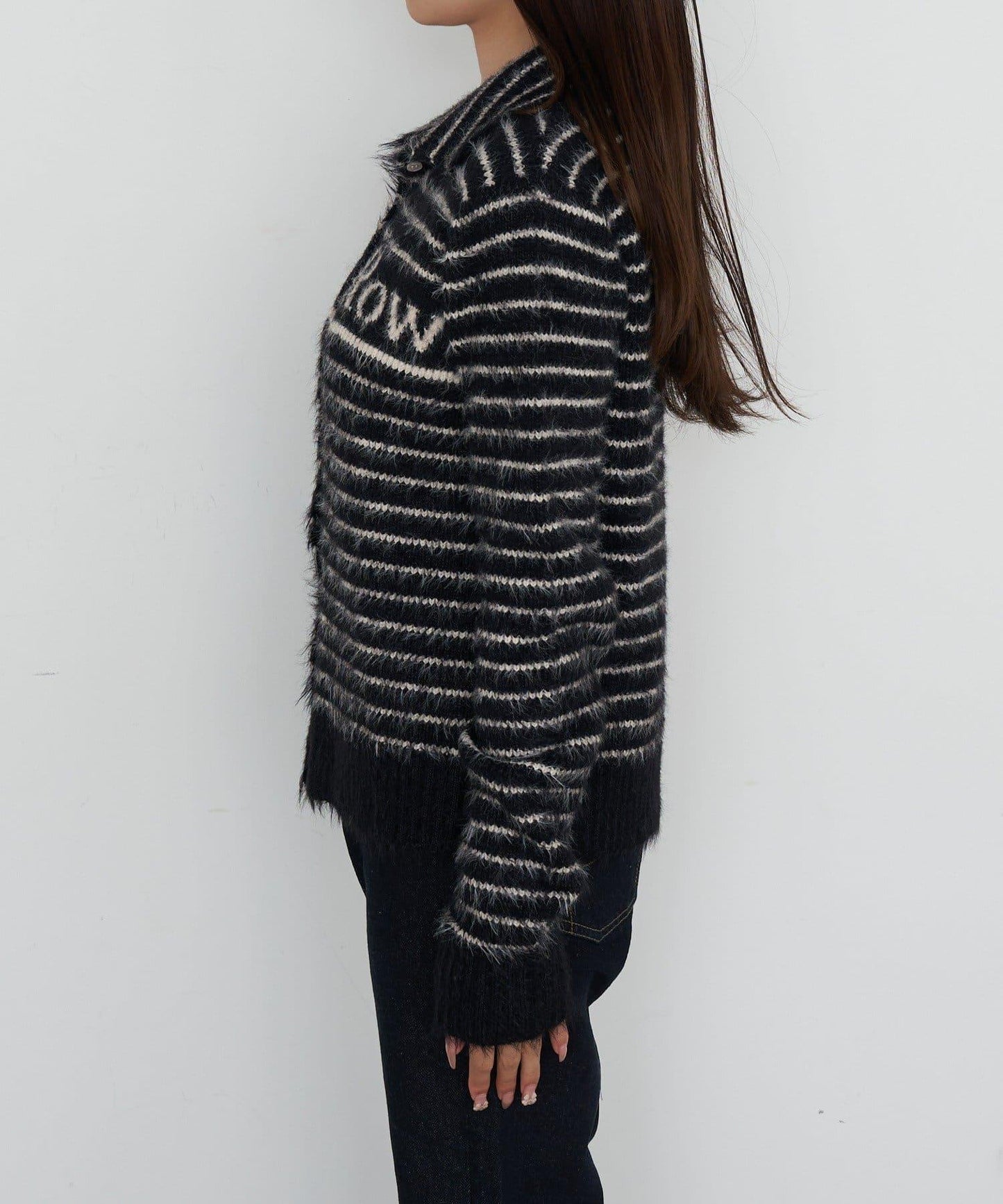 毛絨質感標誌紐扣開衫