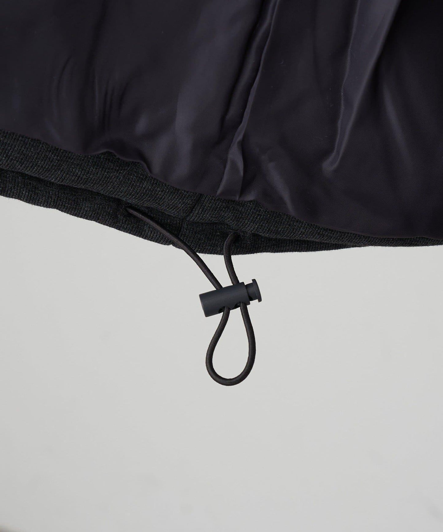 剪裁標誌羽絨服