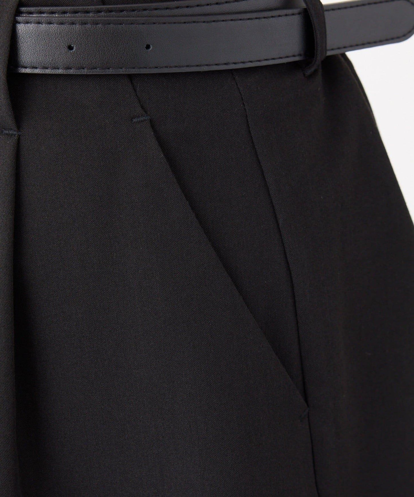 【one after another】配腰帶短褲