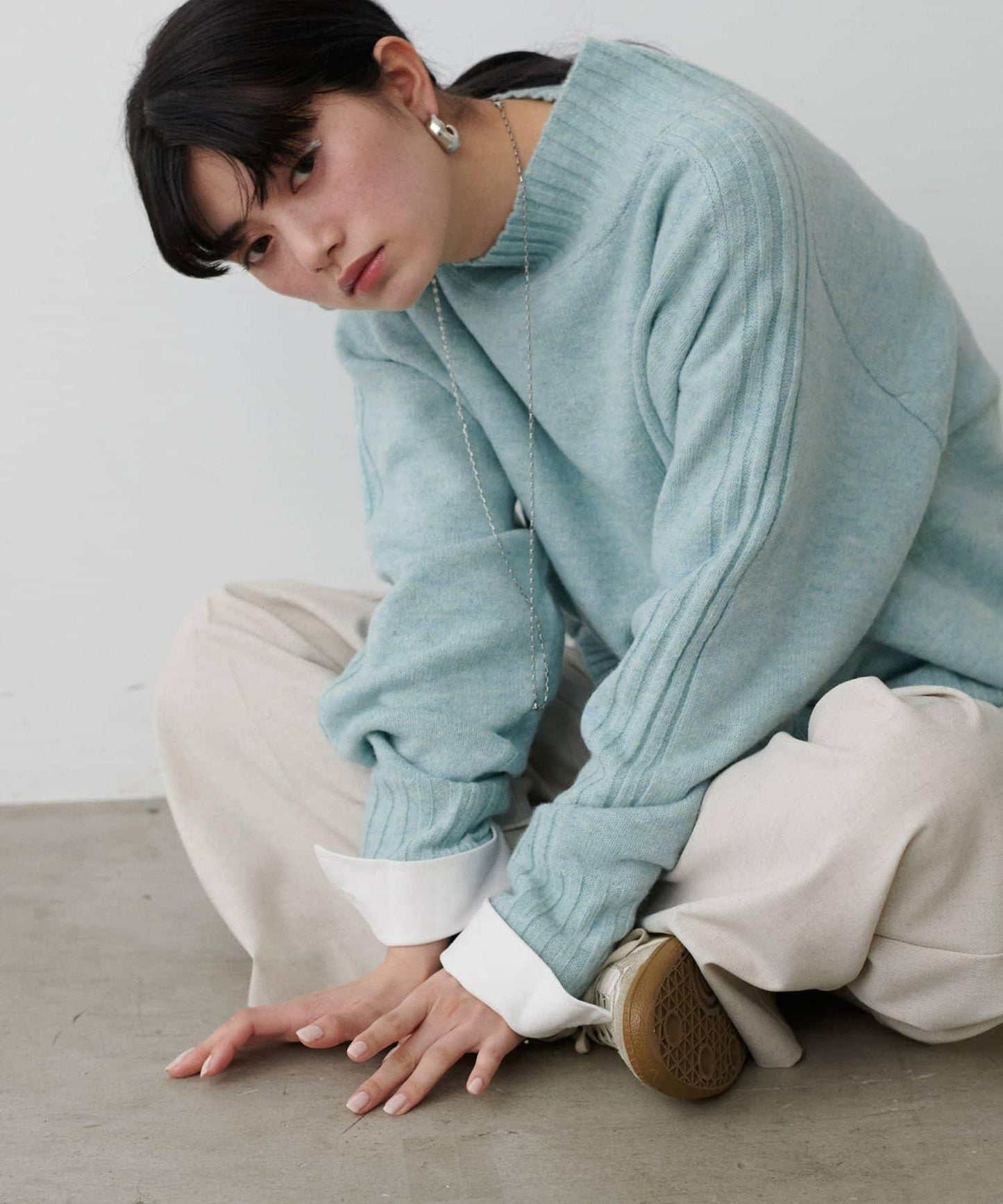 羊毛&再生聚酯混紡針織衫