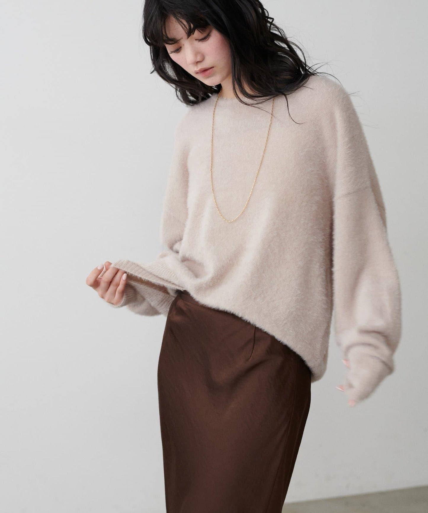 迷你羽毛柔軟針織套頭衫