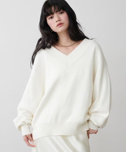 衛衣風V領針織套頭衫