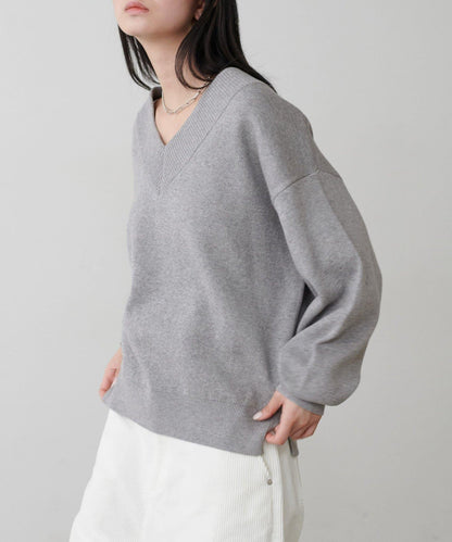衛衣風V領針織套頭衫