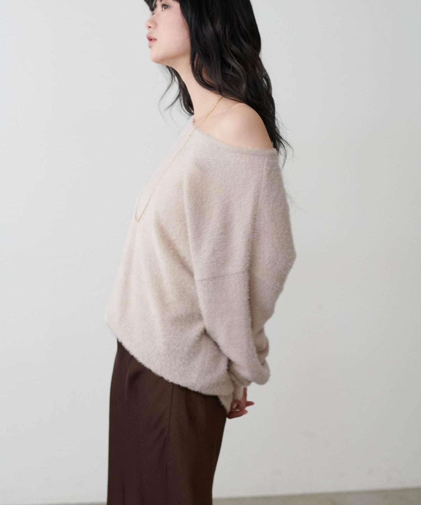 迷你羽毛柔軟針織套頭衫