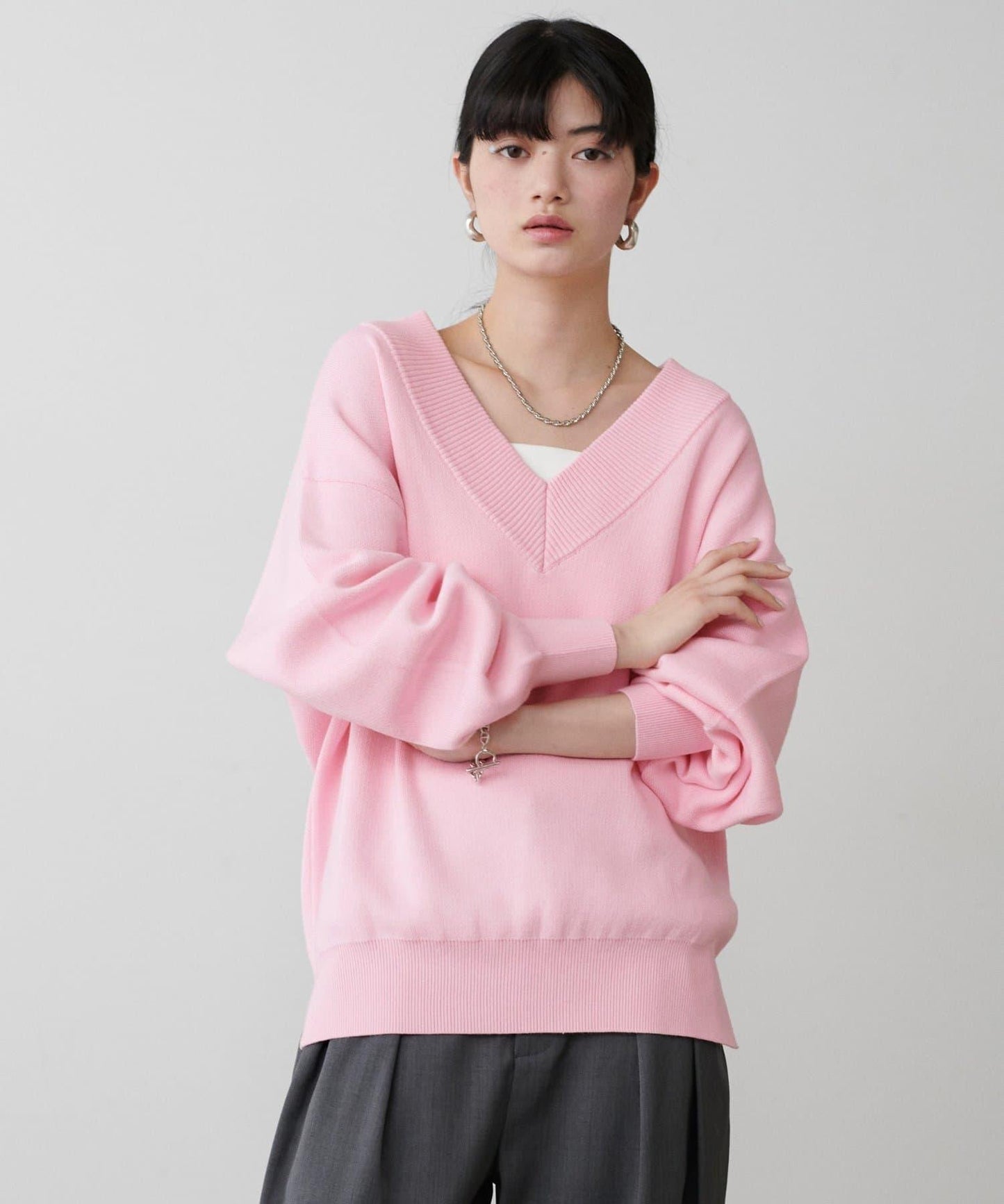 衛衣風V領針織套頭衫