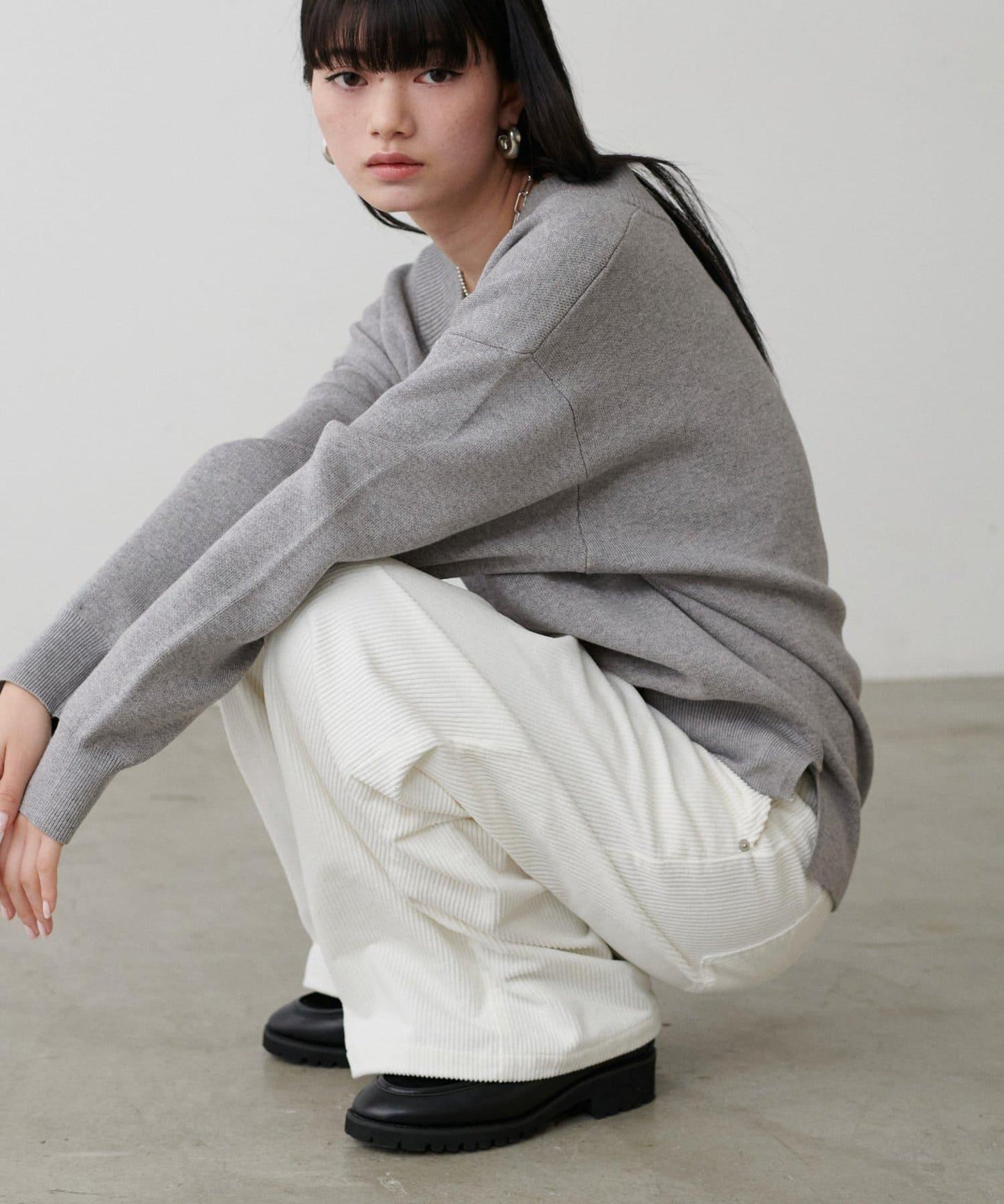 衛衣風V領針織套頭衫