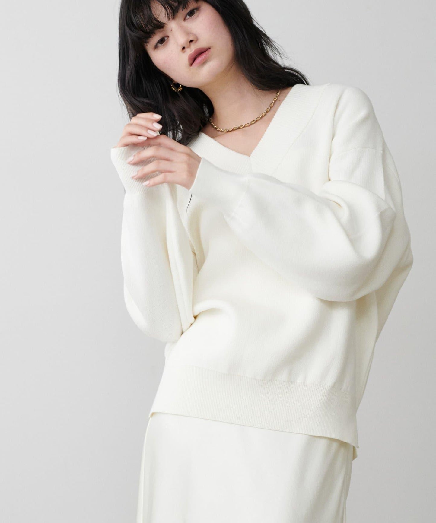 衛衣風V領針織套頭衫