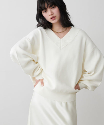 衛衣風V領針織套頭衫