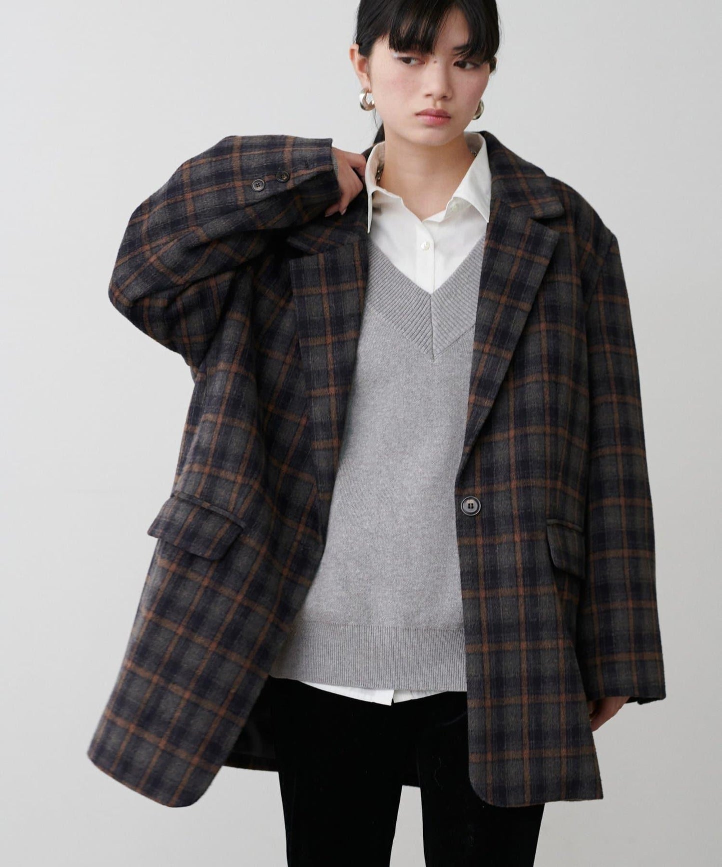 衛衣風V領針織套頭衫