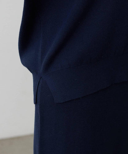 衛衣風V領針織套頭衫