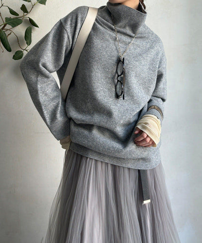 羊毛混紡高領長款上衣