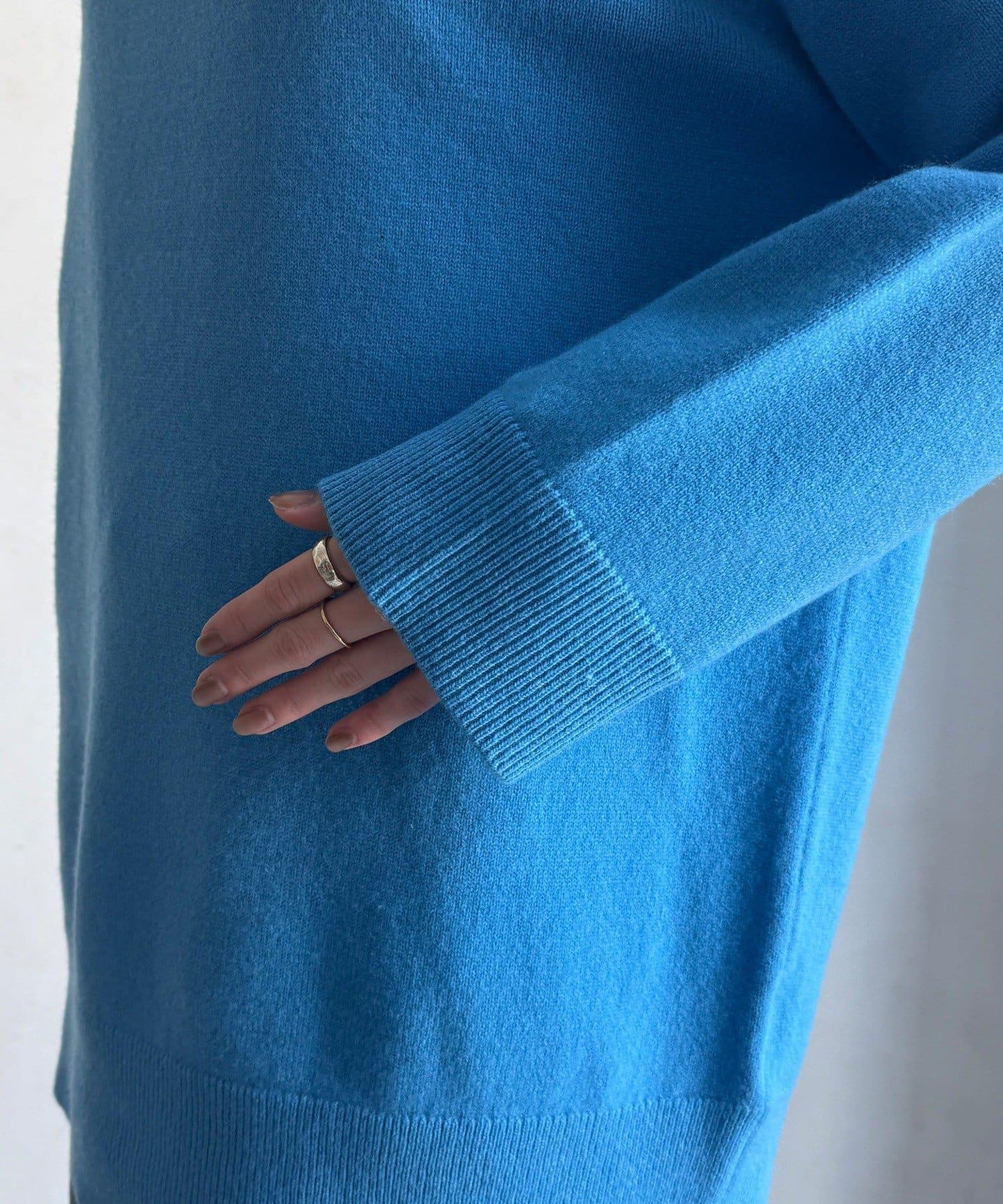 羊毛混紡高領長款上衣