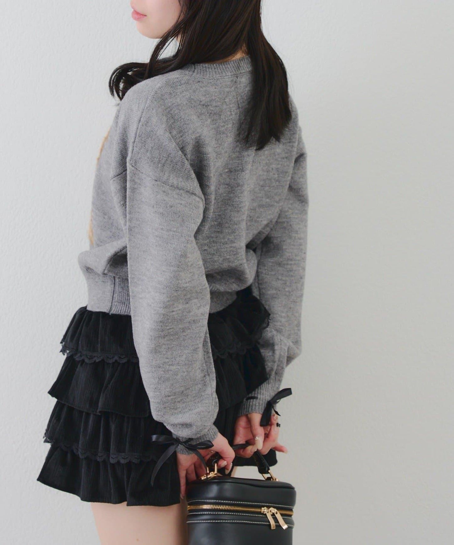 蝴蝶結小熊針織衫