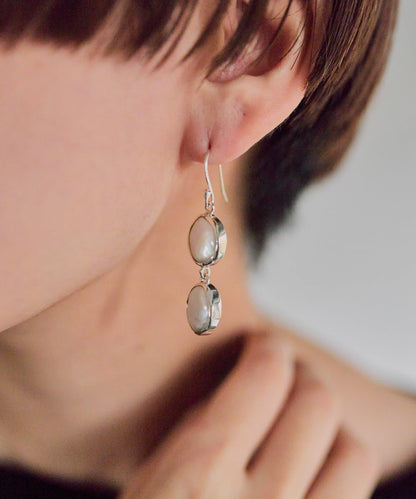 《スターリングシルバー使用》雙層平圓淡水珍珠耳釘