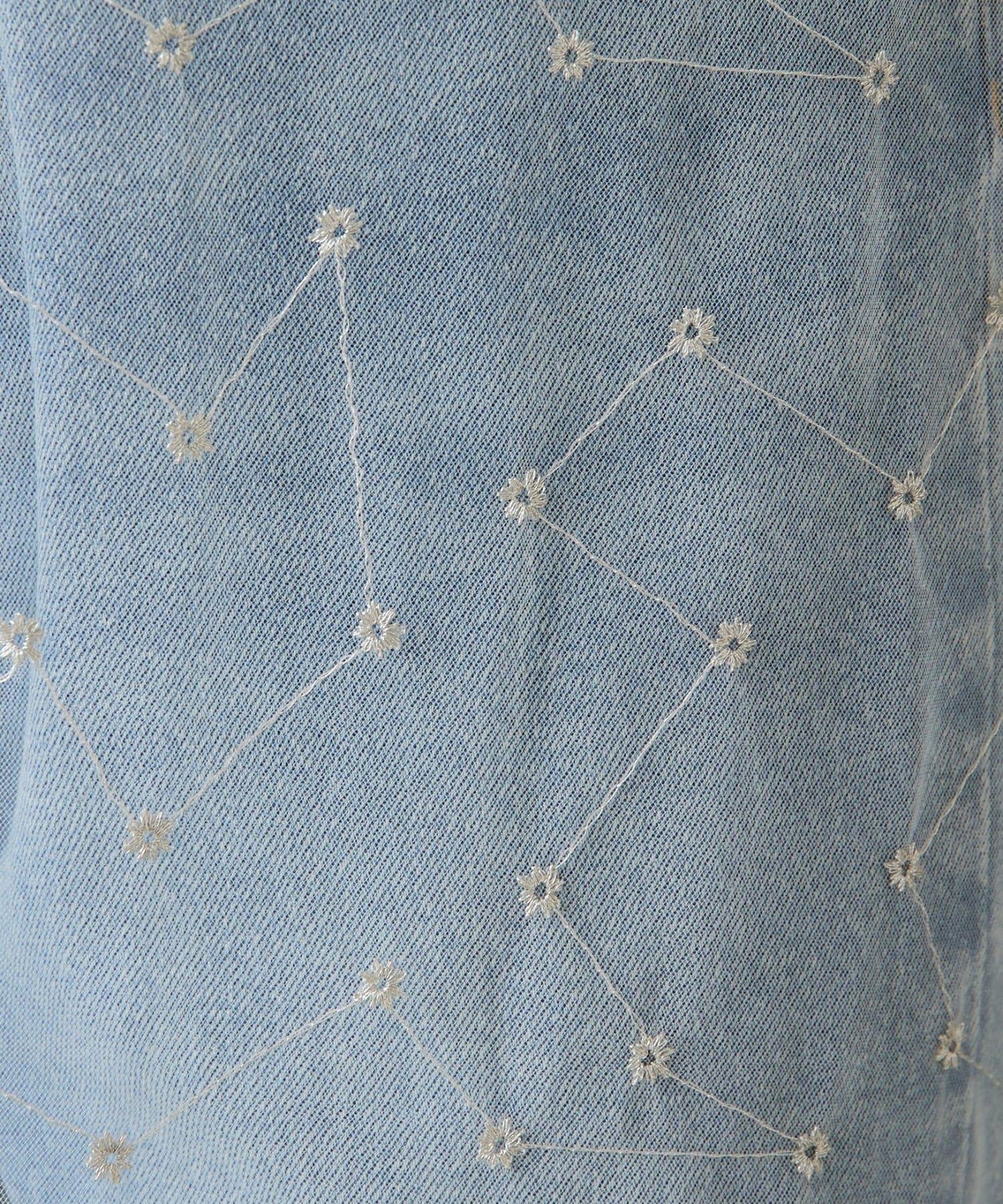 【加分單品】網紗刺繡連衣裙