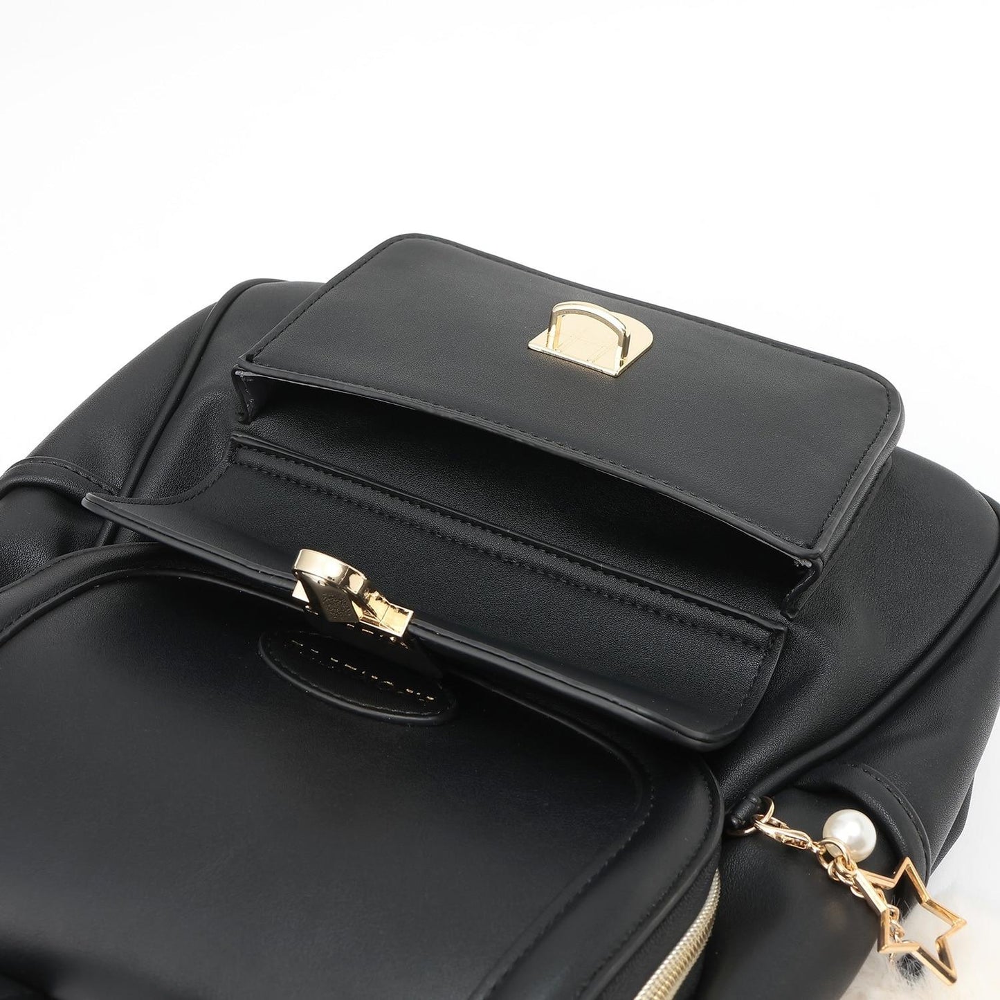 帶吊飾水桶型雙肩包