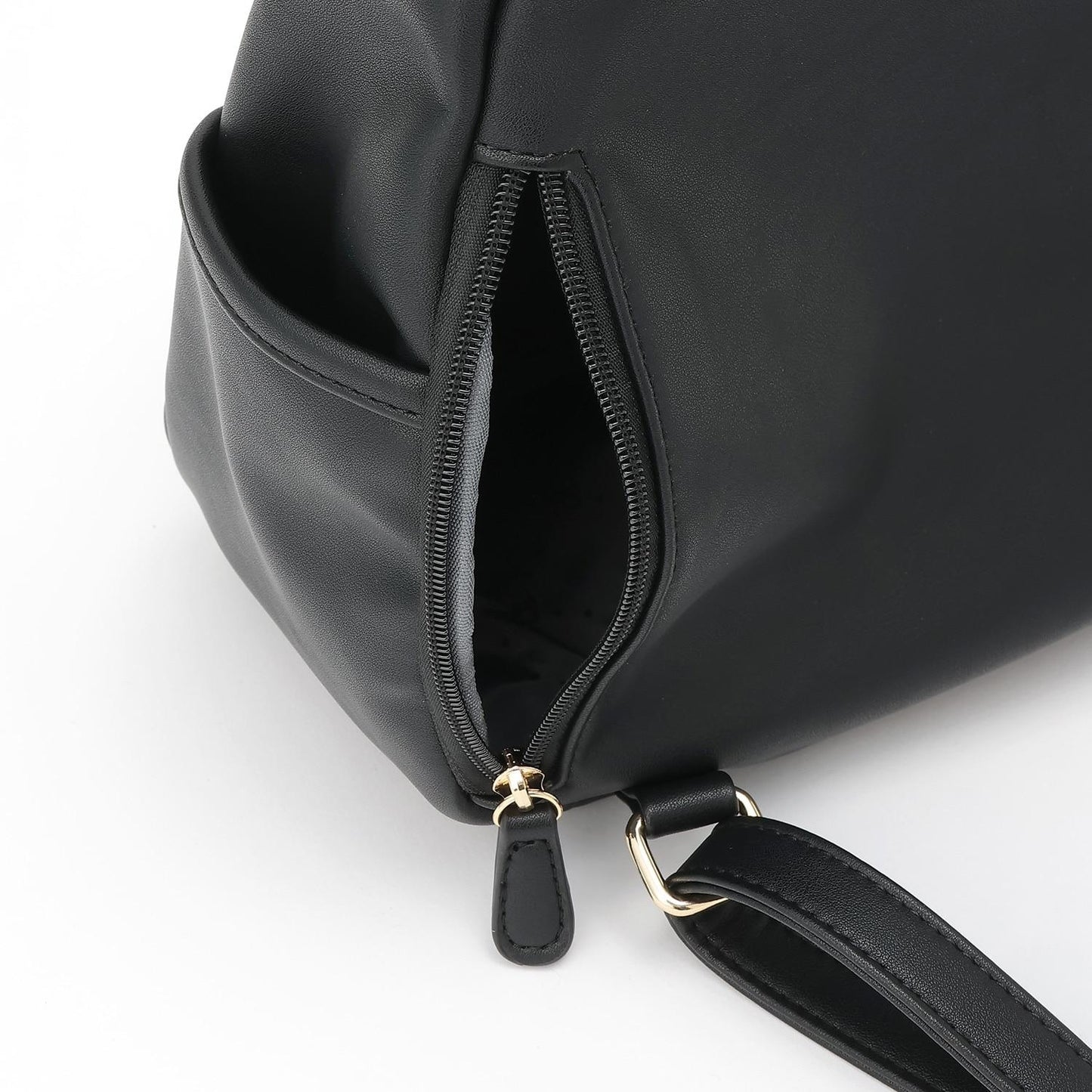 帶吊飾水桶型雙肩包