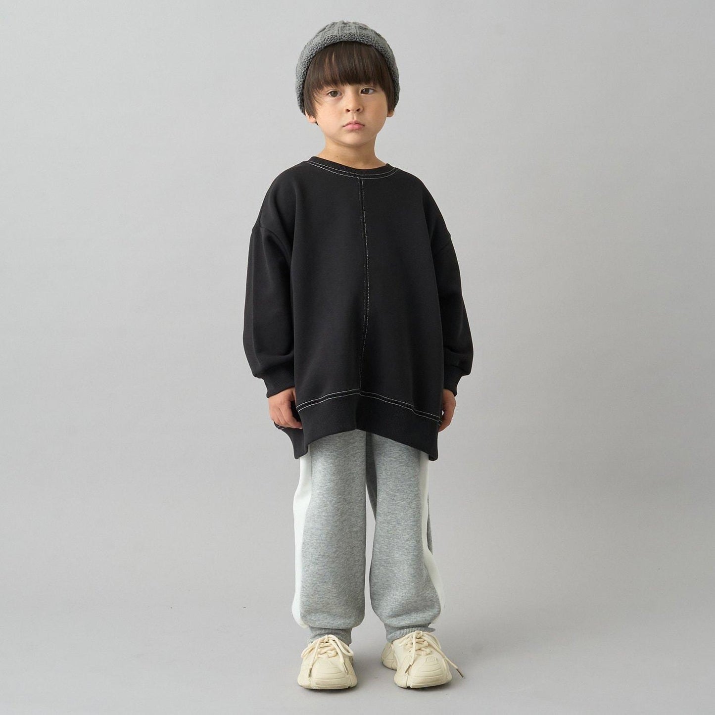 【日常標準服飾系列】【吸水速幹】立體感拼色縫線寬鬆衛衣