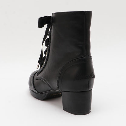 緞面蝴蝶結波浪邊短靴