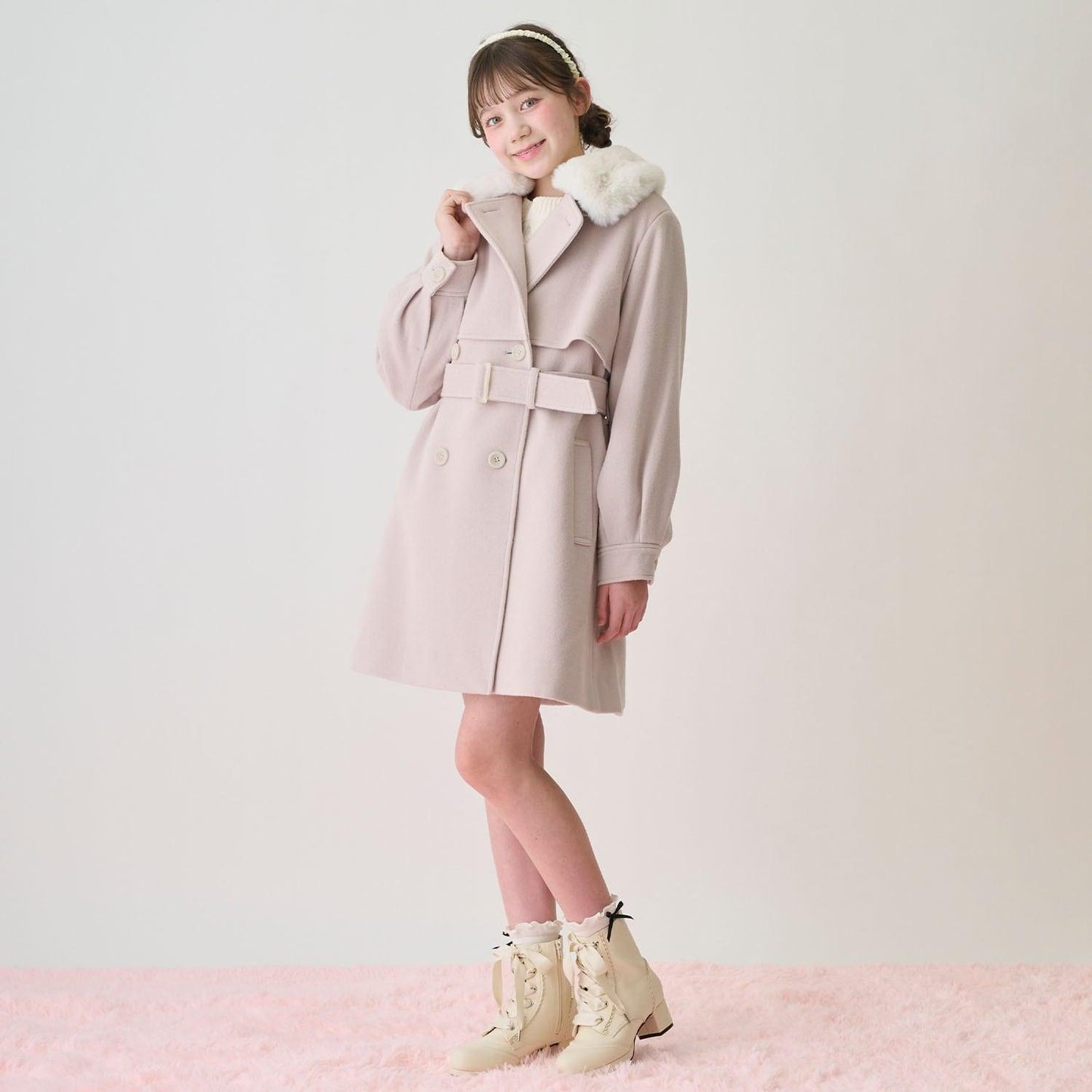 緞面蝴蝶結波浪邊短靴