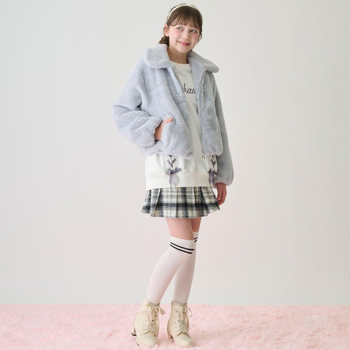 緞面蝴蝶結波浪邊短靴