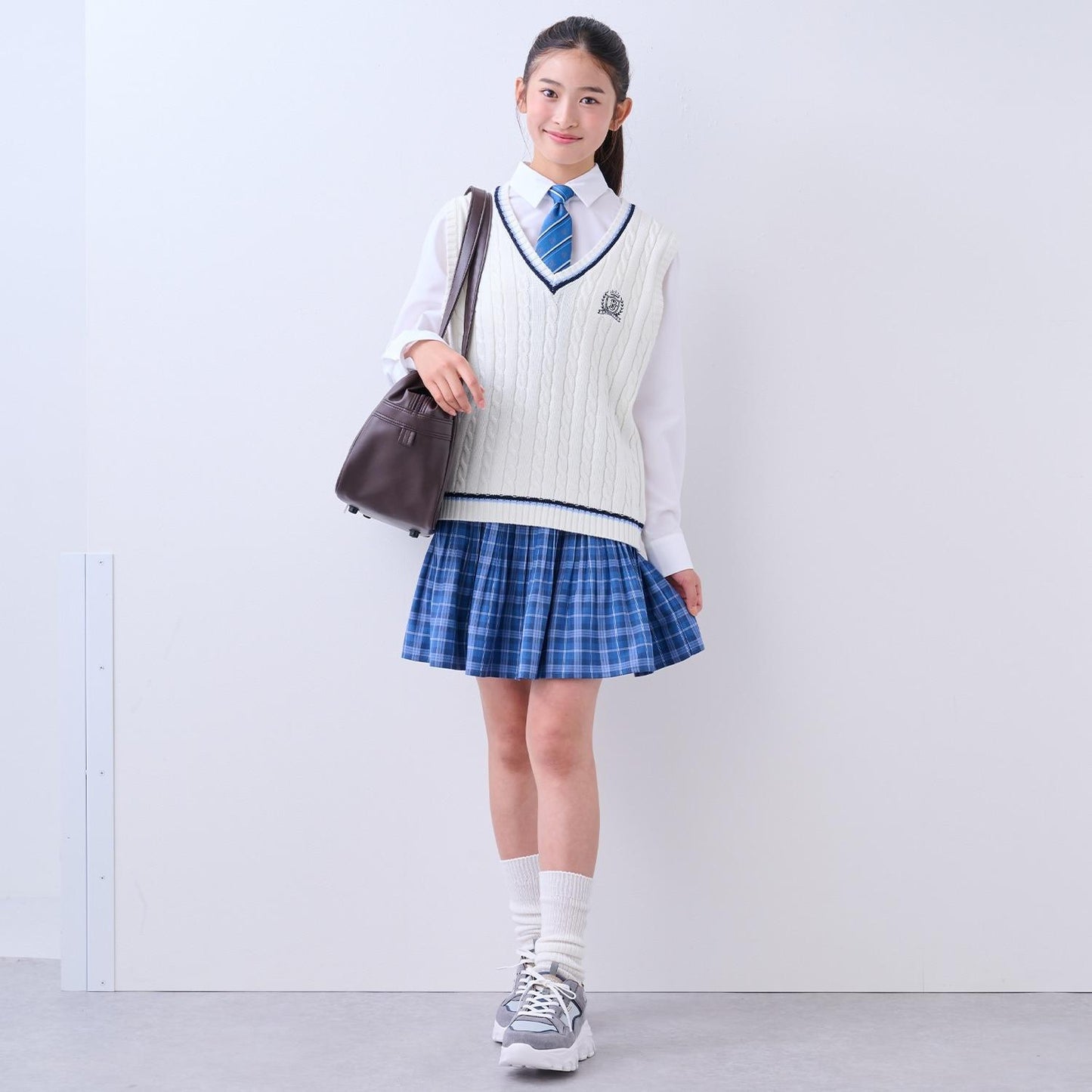 【畢業服】細羅紋高筒襪