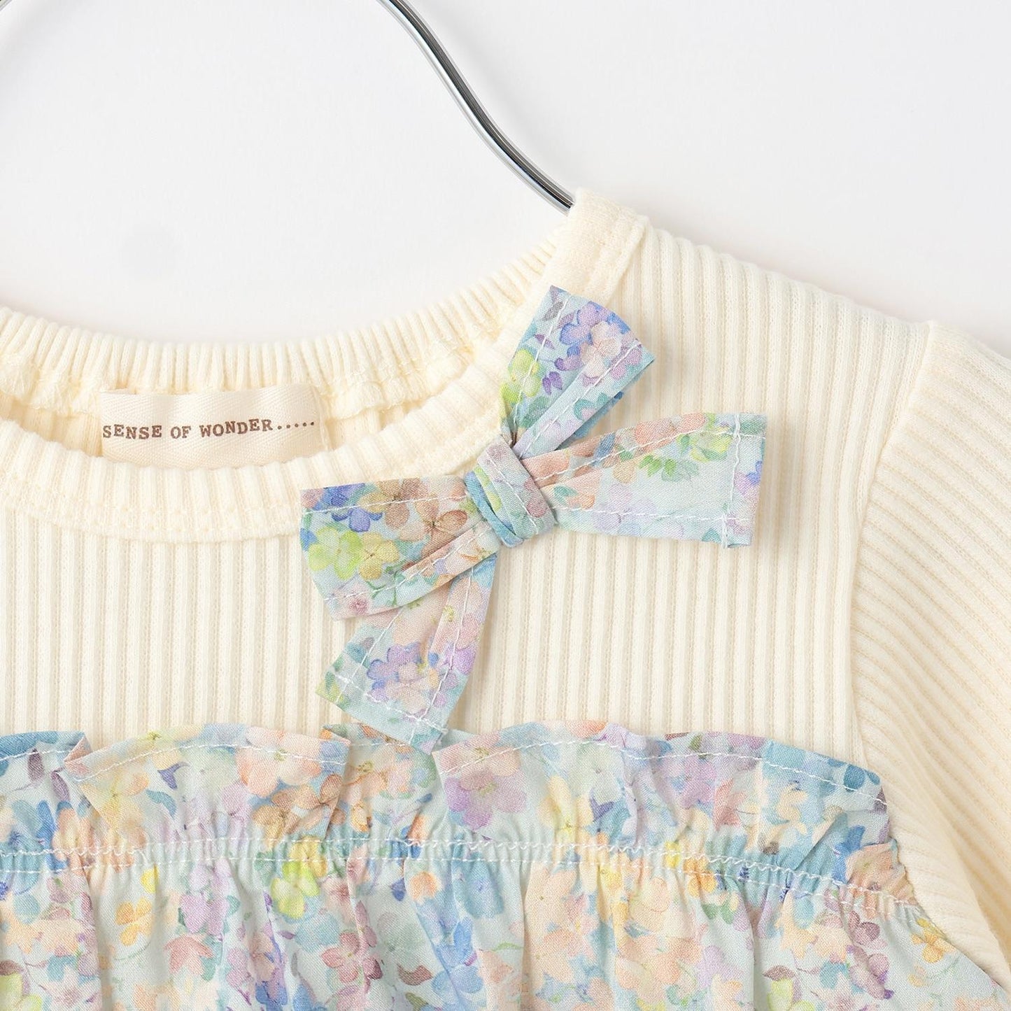 花卉拼接長袖連衣裙