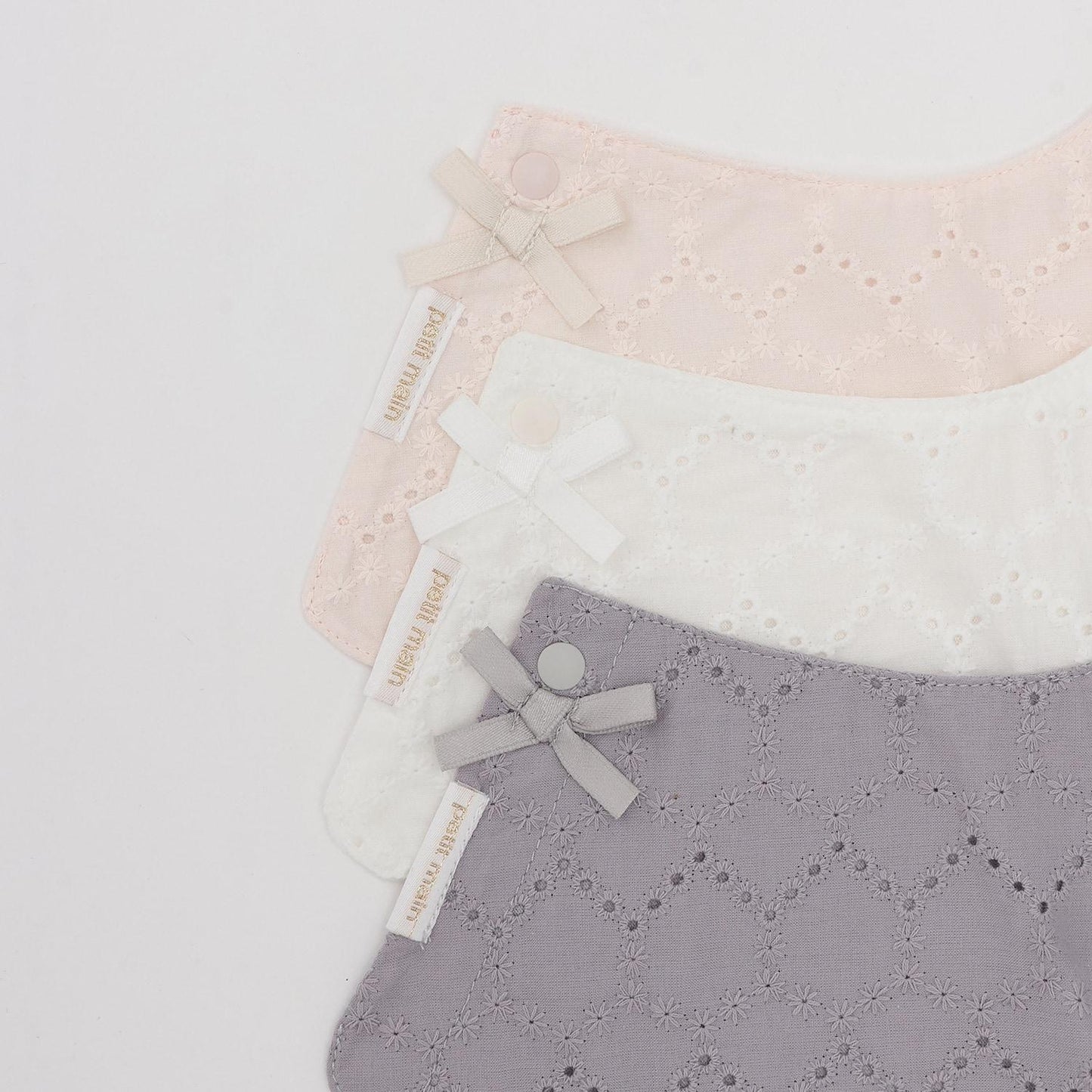 【防水】荷葉邊圍兜