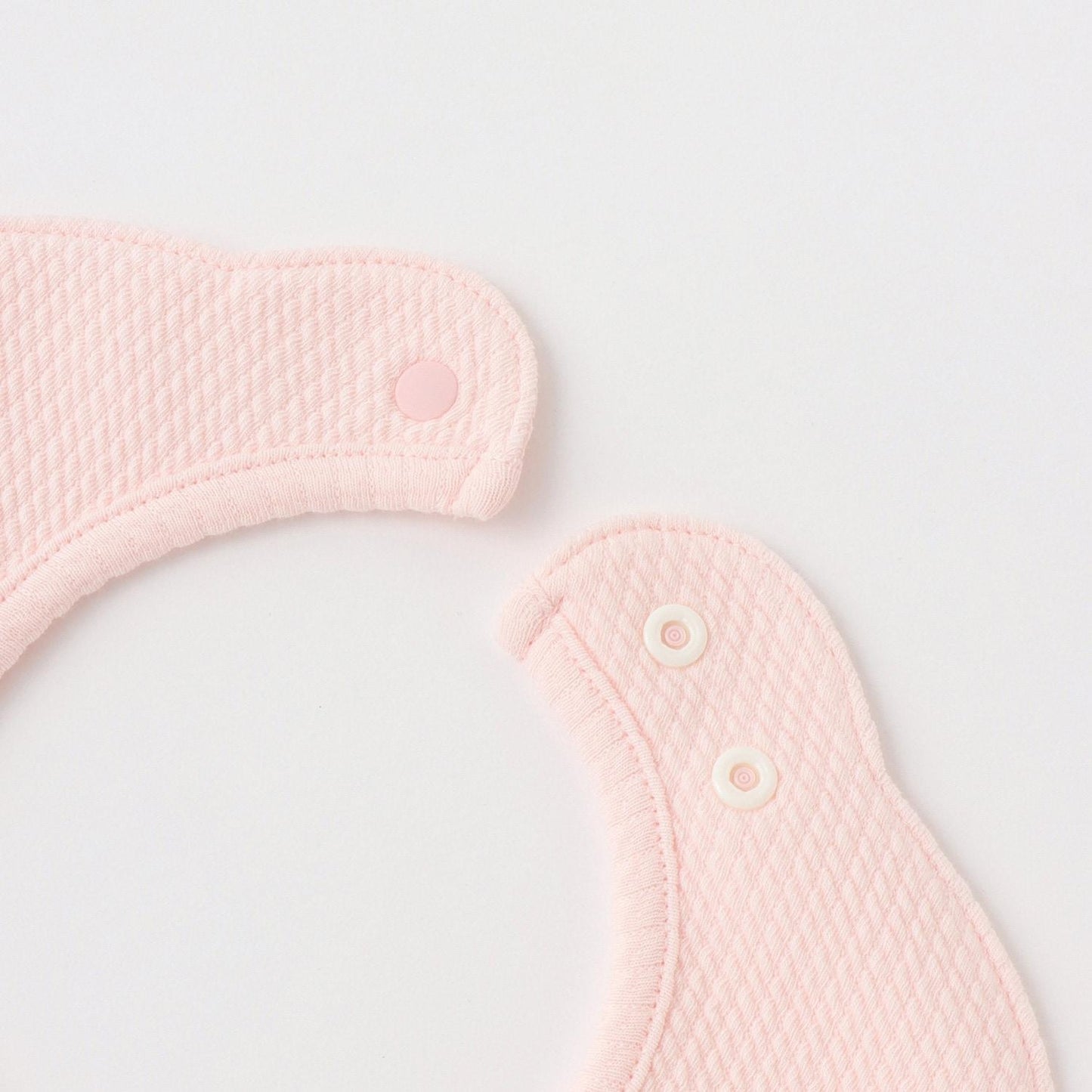 玫瑰刺繡花邊圍兜