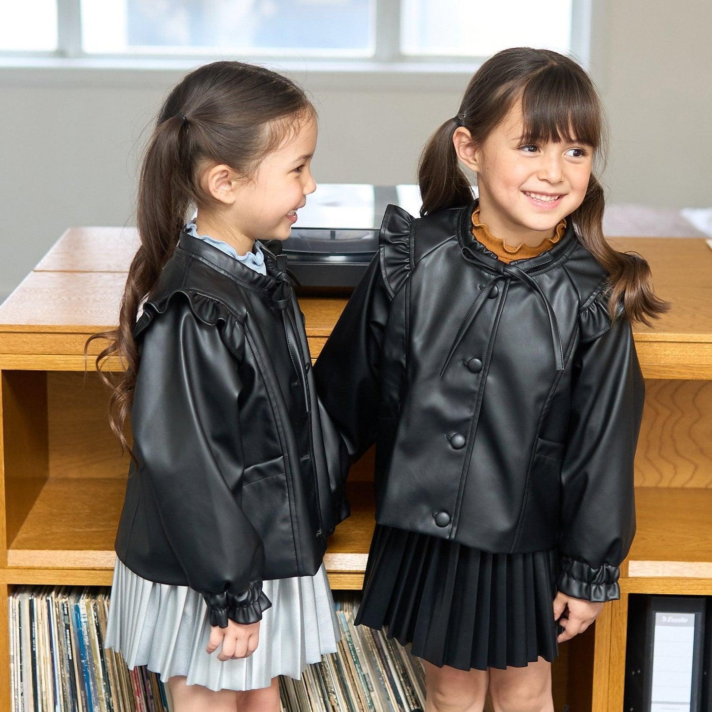 【柔軟人造皮革】無領夾克