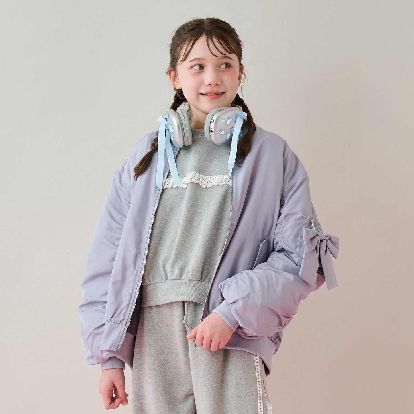 帶蝴蝶結掛飾MA-1夾克