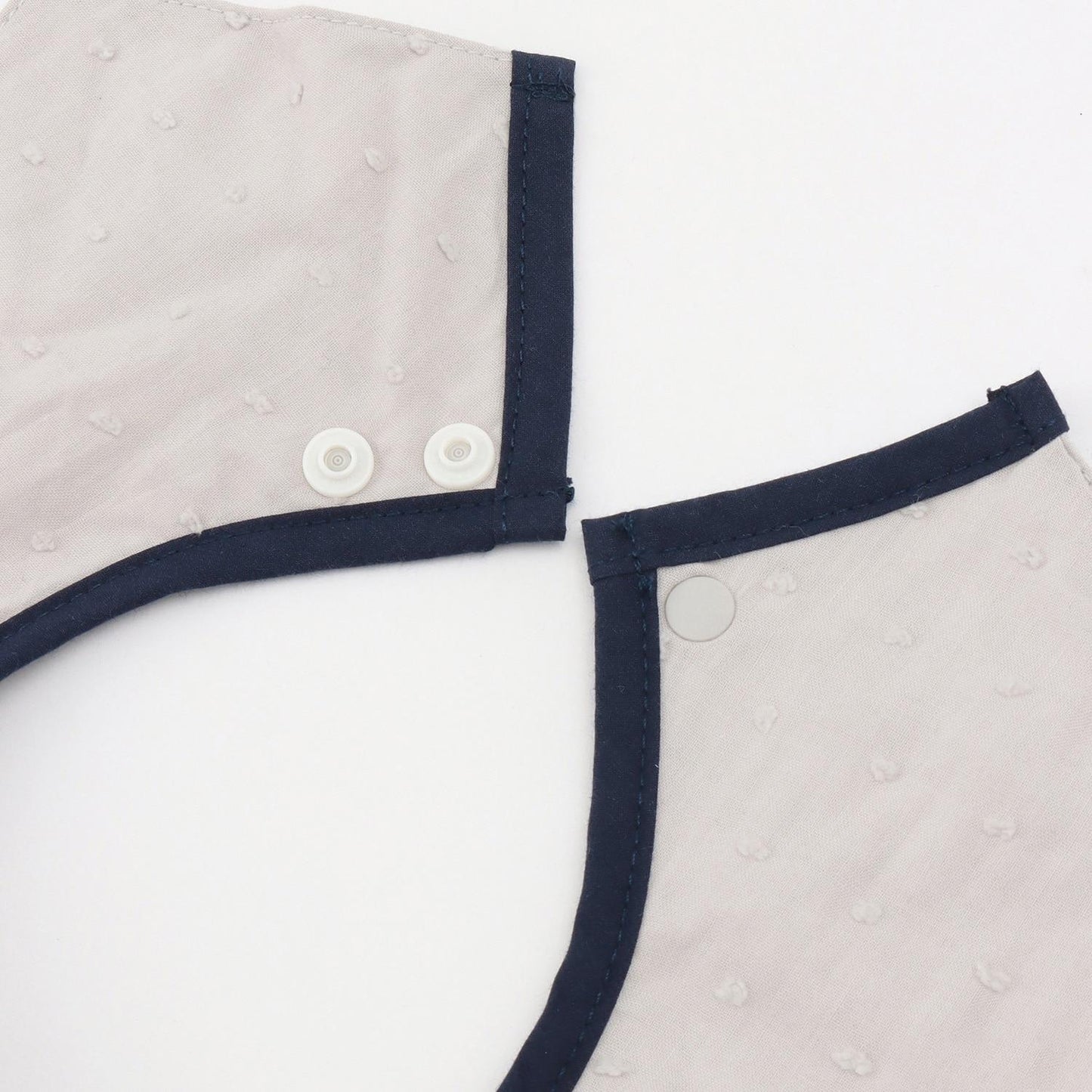 【DIsney】圖案圍兜