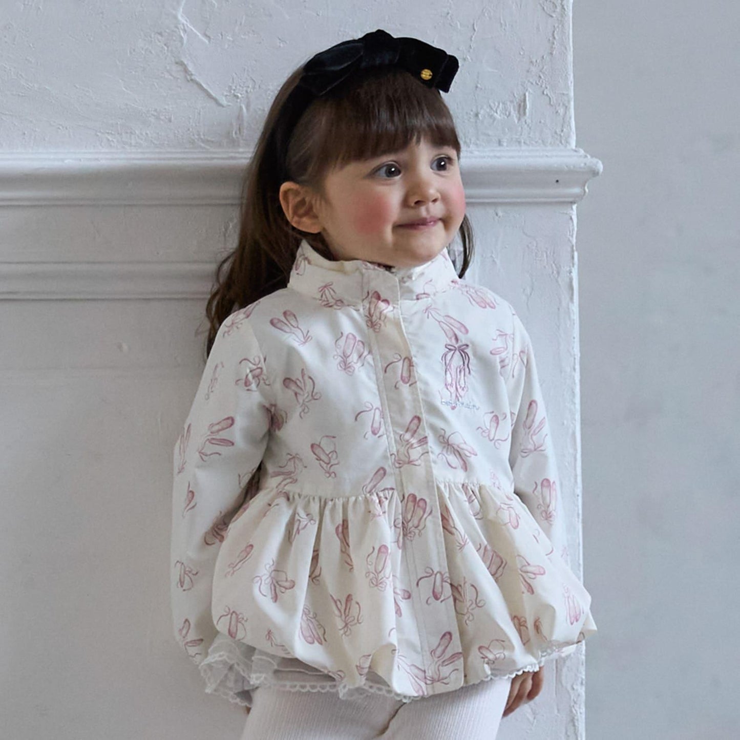 【防潑水處理】荷葉邊短款風衣