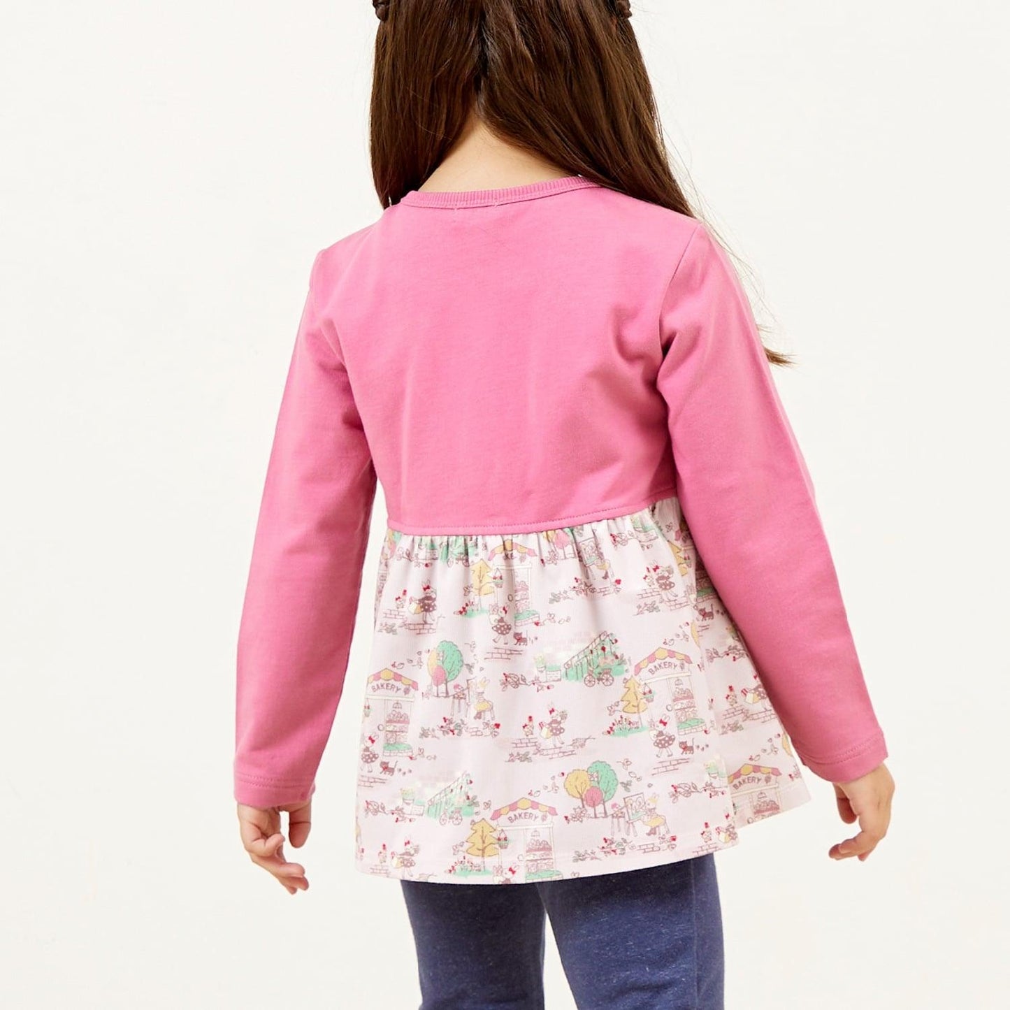 秋季街景圖案開衫疊穿風格長款上衣