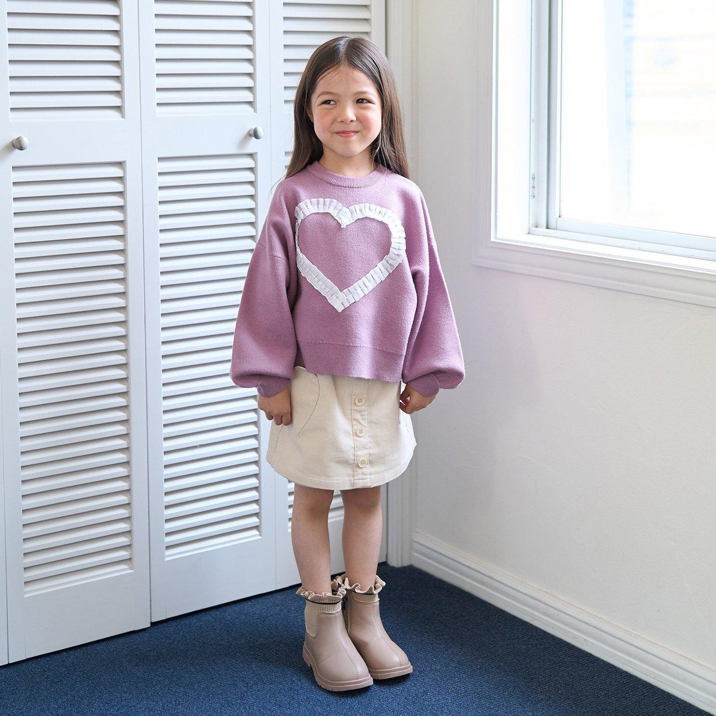 【像棉花糖般的穿著感】【可機洗】愛心蝴蝶結拼接圖案毛衣