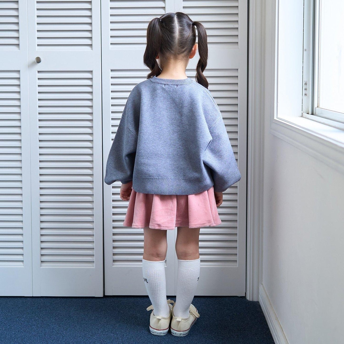 【像棉花糖般的穿著感】【可機洗】愛心蝴蝶結拼接圖案毛衣