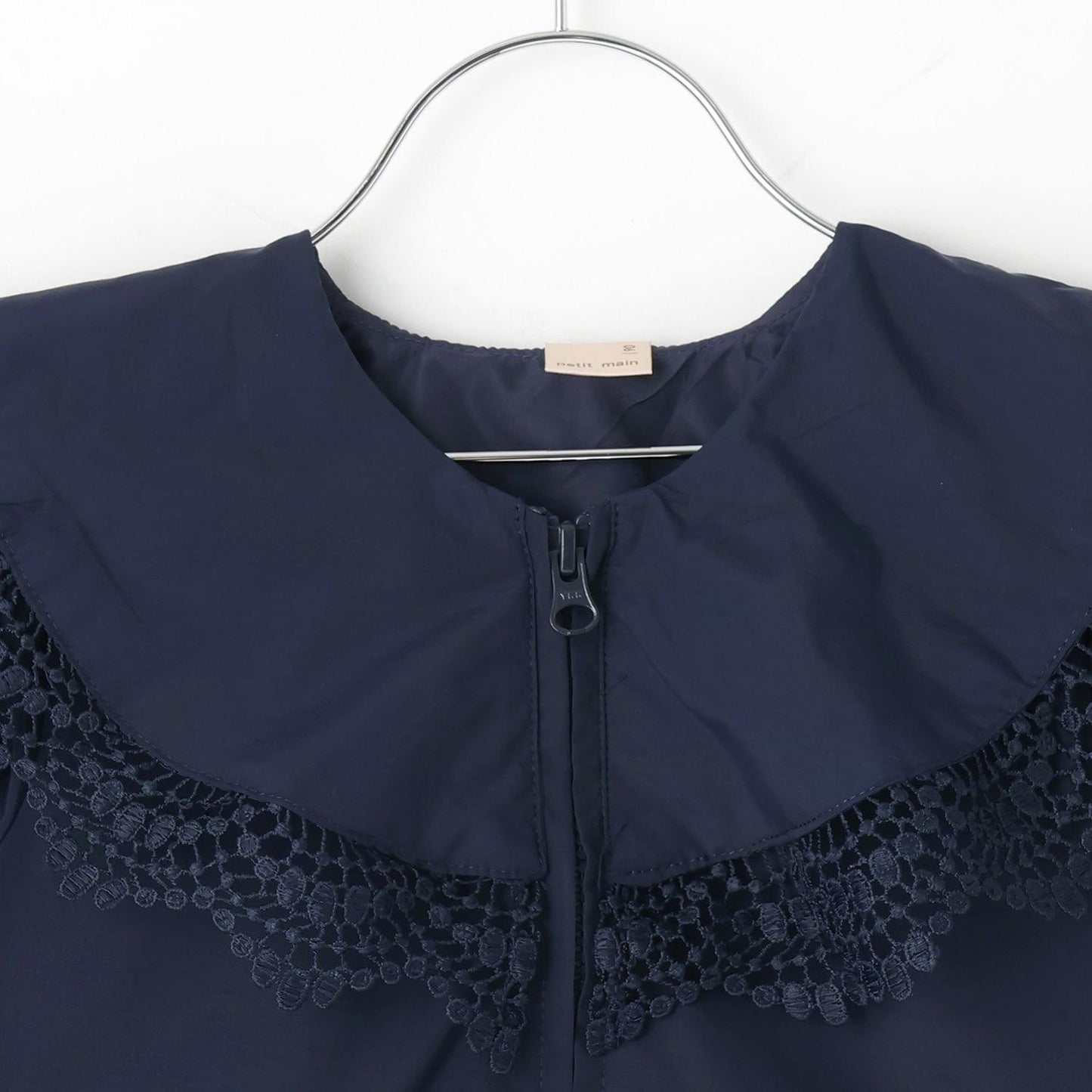 荷葉邊防風外套