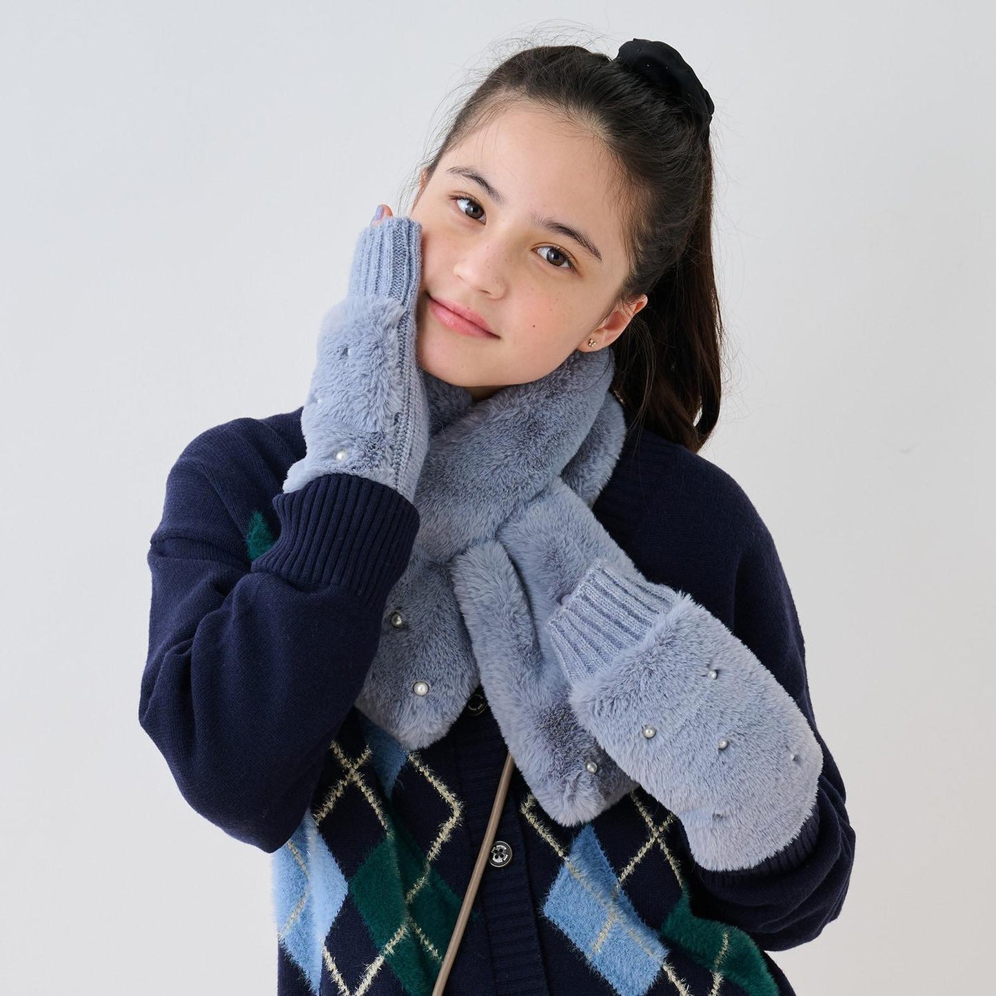 珍珠裝飾仿皮草領巾