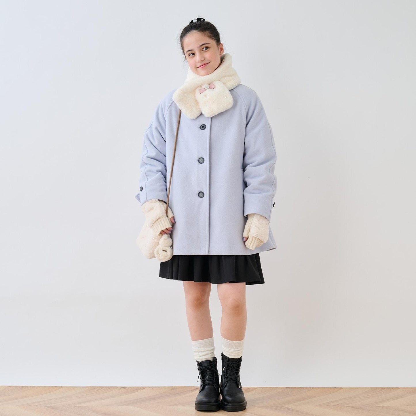 珍珠裝飾仿皮草領巾