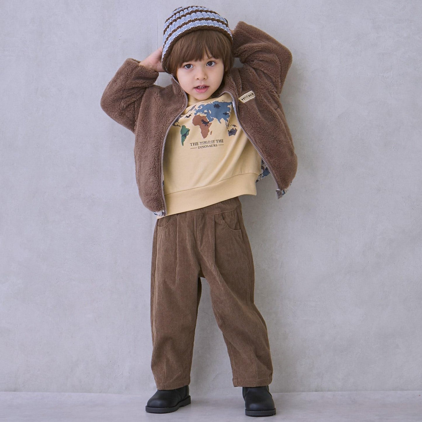 【防潑水加工】圖案×仿羊羔絨短夾克