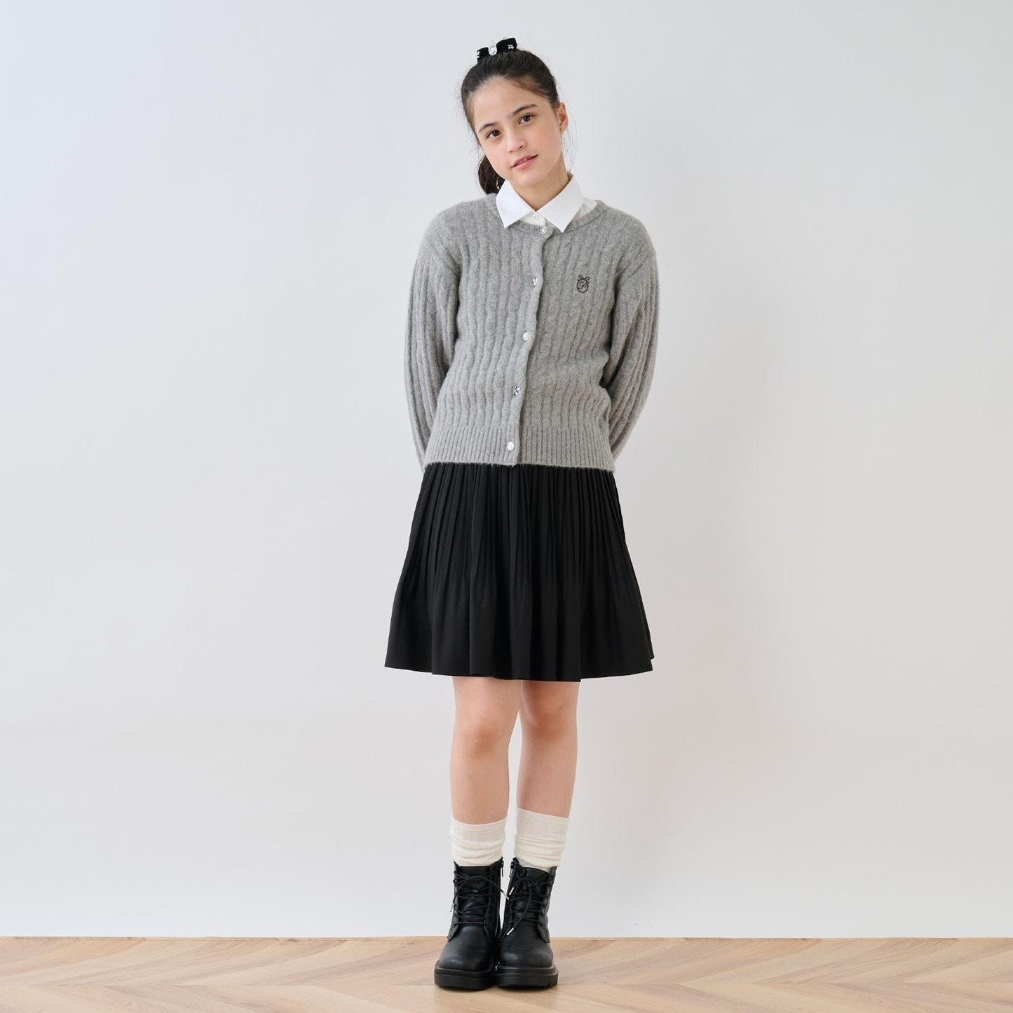 多扣開衫+襯衫套裝