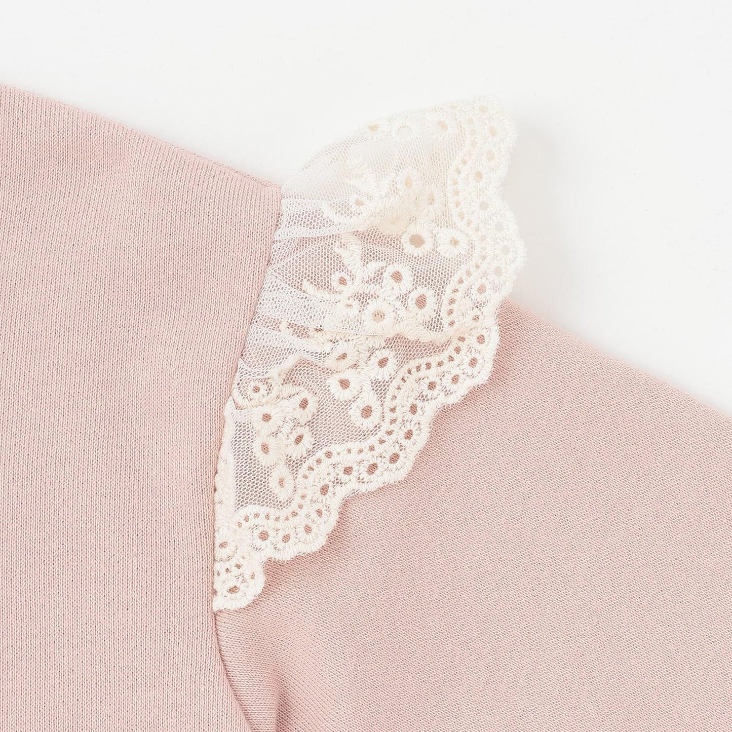 下襬網紗蕾絲長款上衣