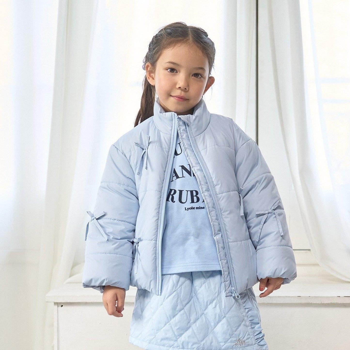 帶蝴蝶結羽絨夾克