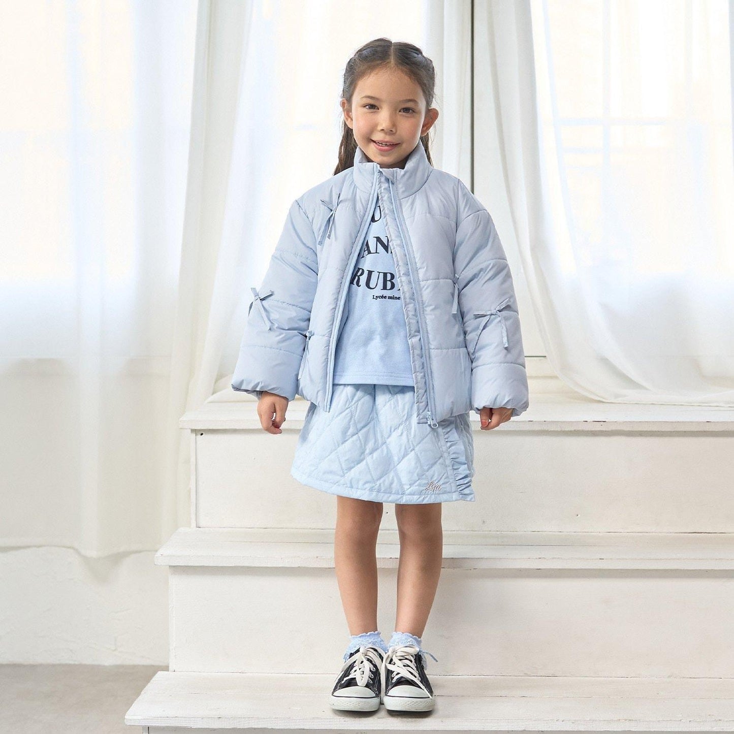 帶蝴蝶結羽絨夾克