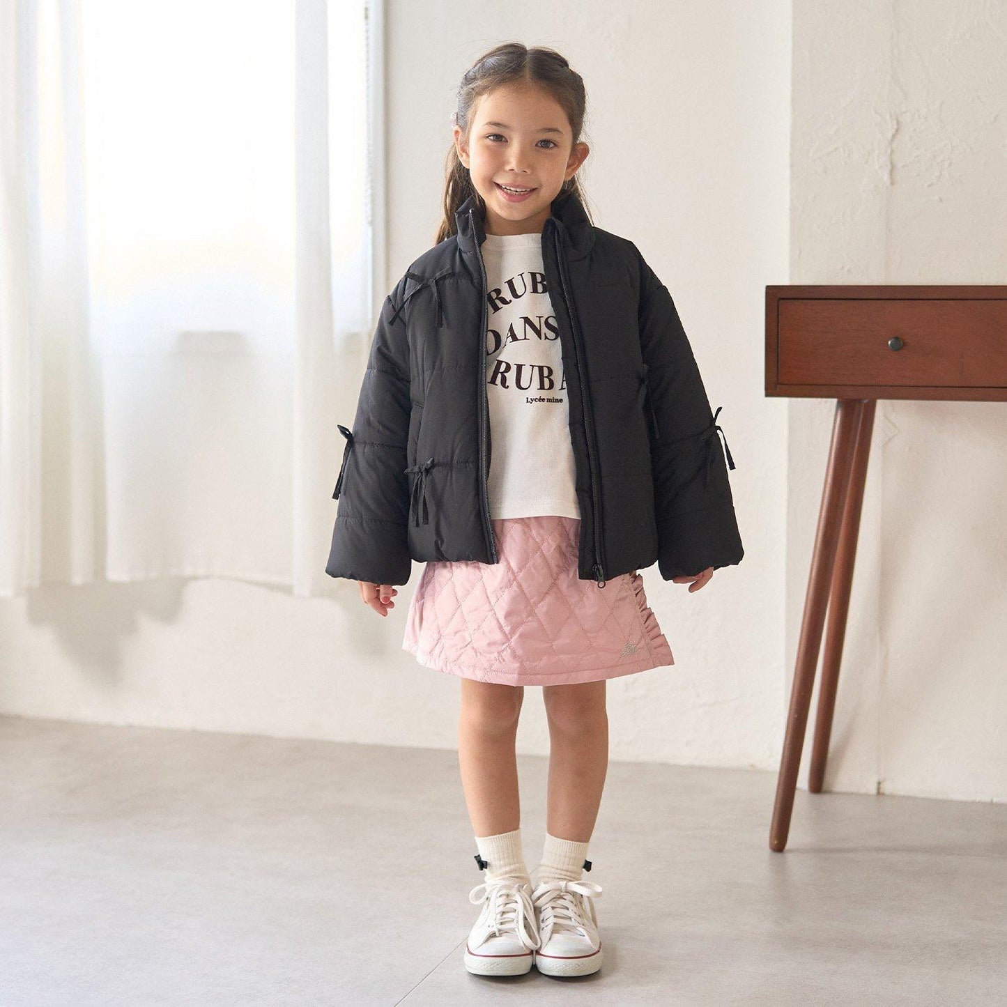 帶蝴蝶結羽絨夾克