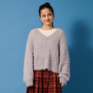 V領貓咪絨毛針織衫×T恤套裝