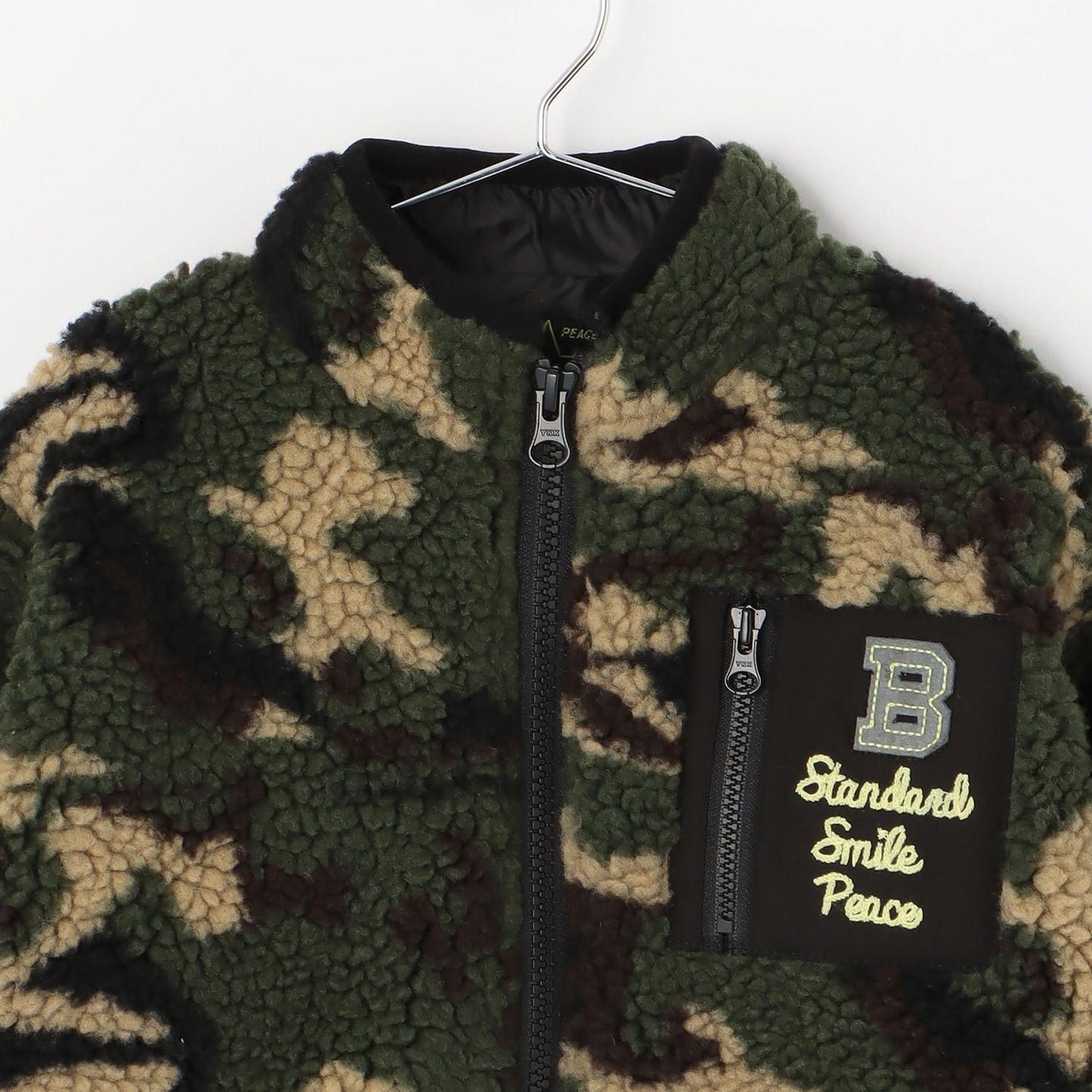 迷彩印花羊羔絨夾克