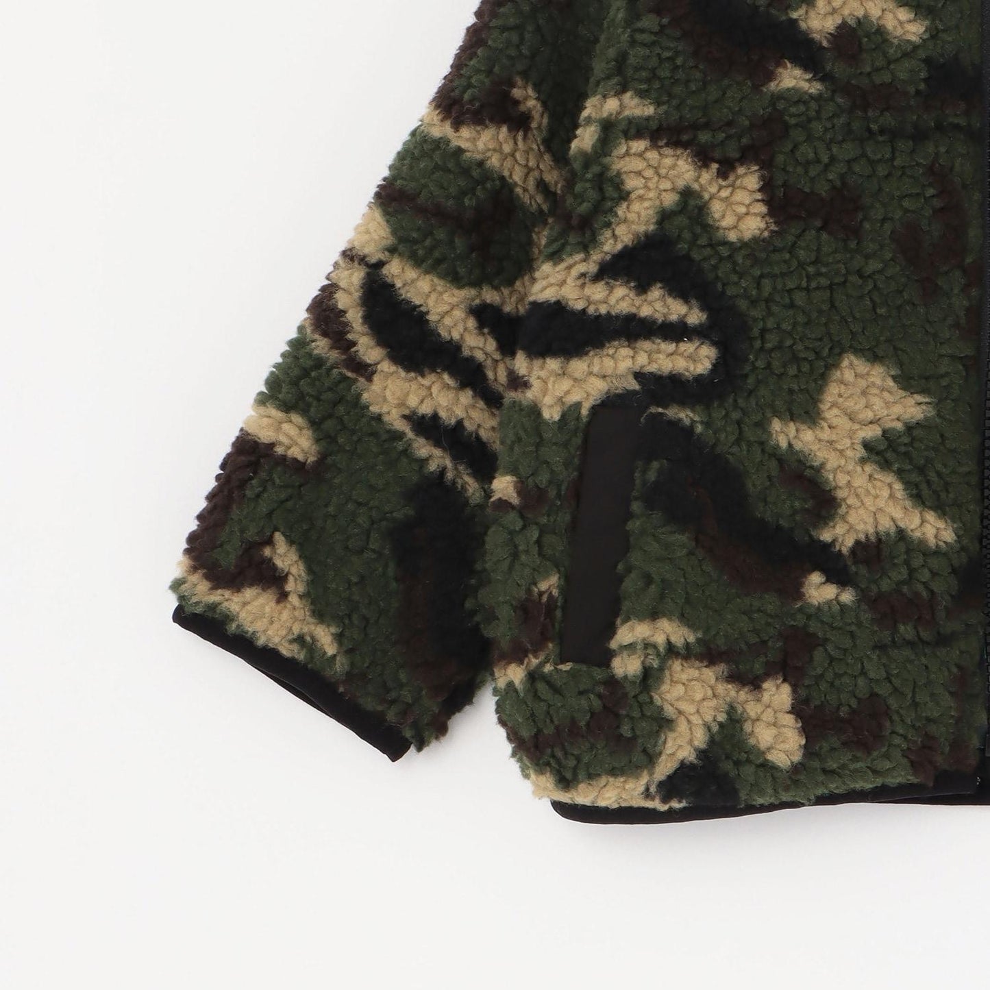 迷彩印花羊羔絨夾克