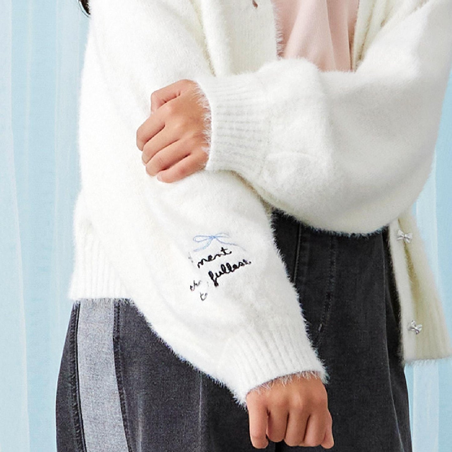 【trois lapins】長毛針織V領開衫