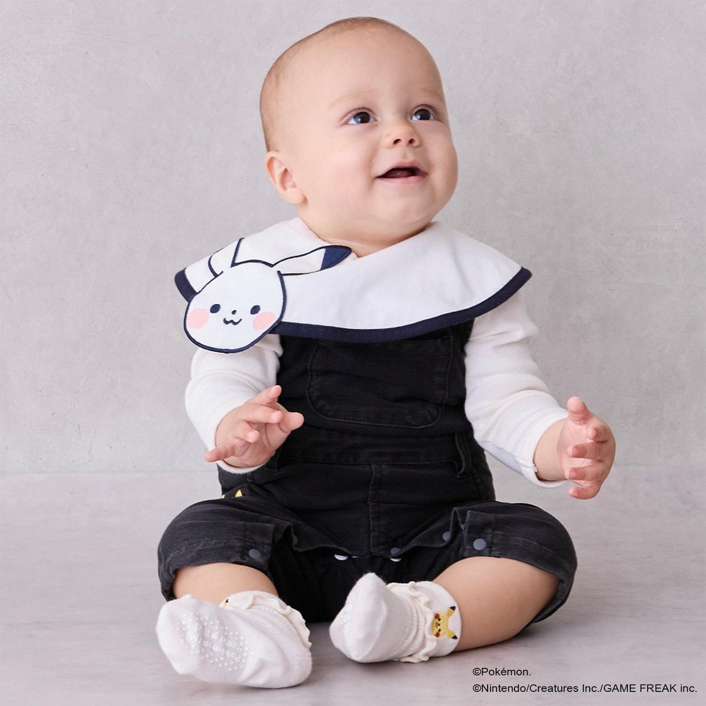 【モンポケ】圖案嬰兒圍兜